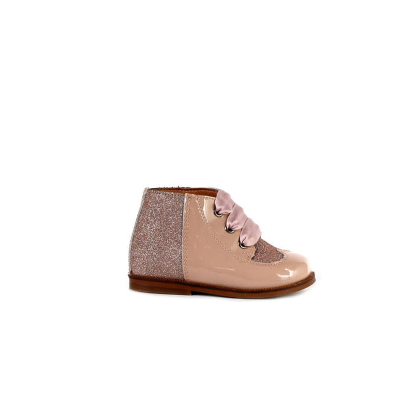 Charol pearl petalo roze
