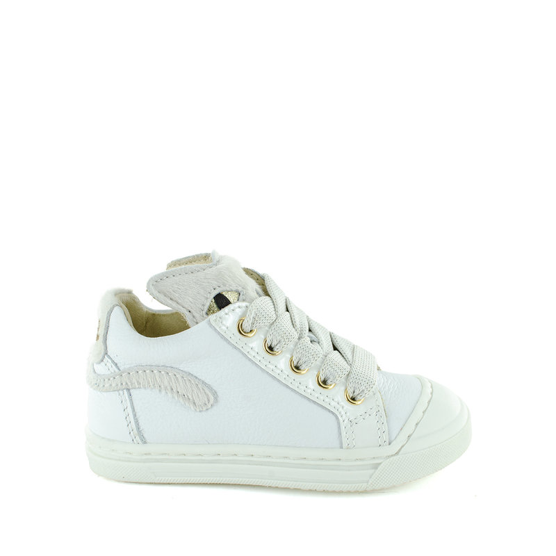 CALE Calf White