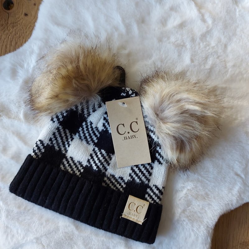 C.C Buffalo Check Baby Muts met natuurlijke pom Zwart/Wit ( baby )