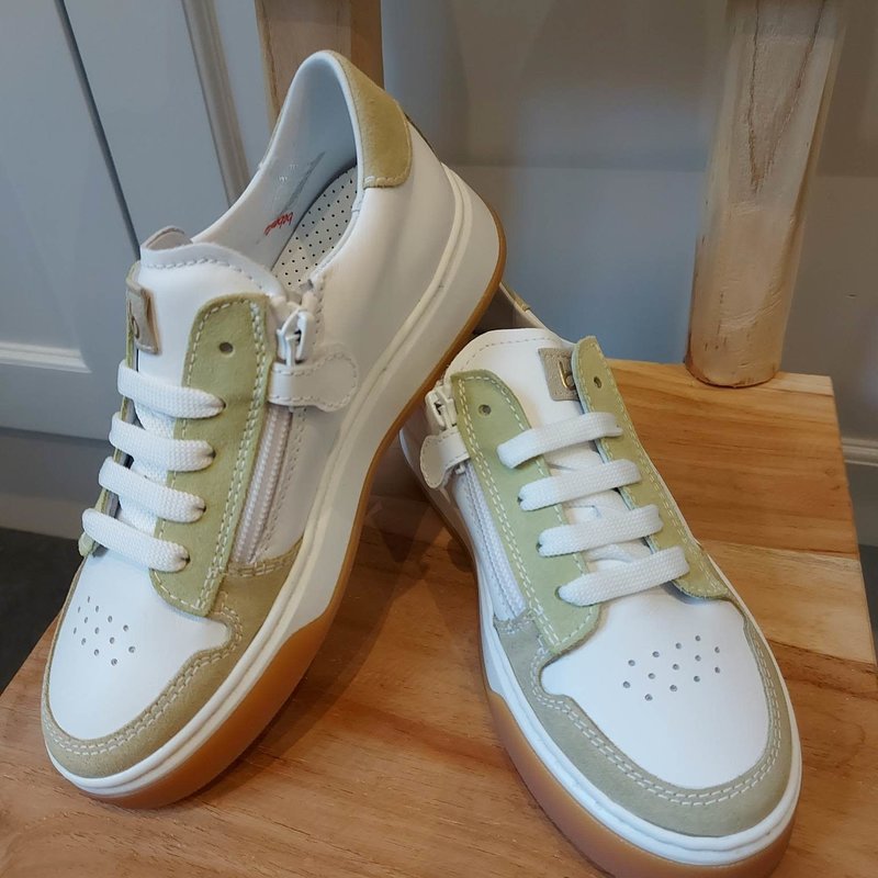 Dora blanco - apple pie