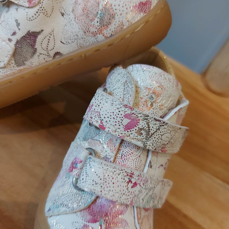 Botita Velcro cala 23160-B