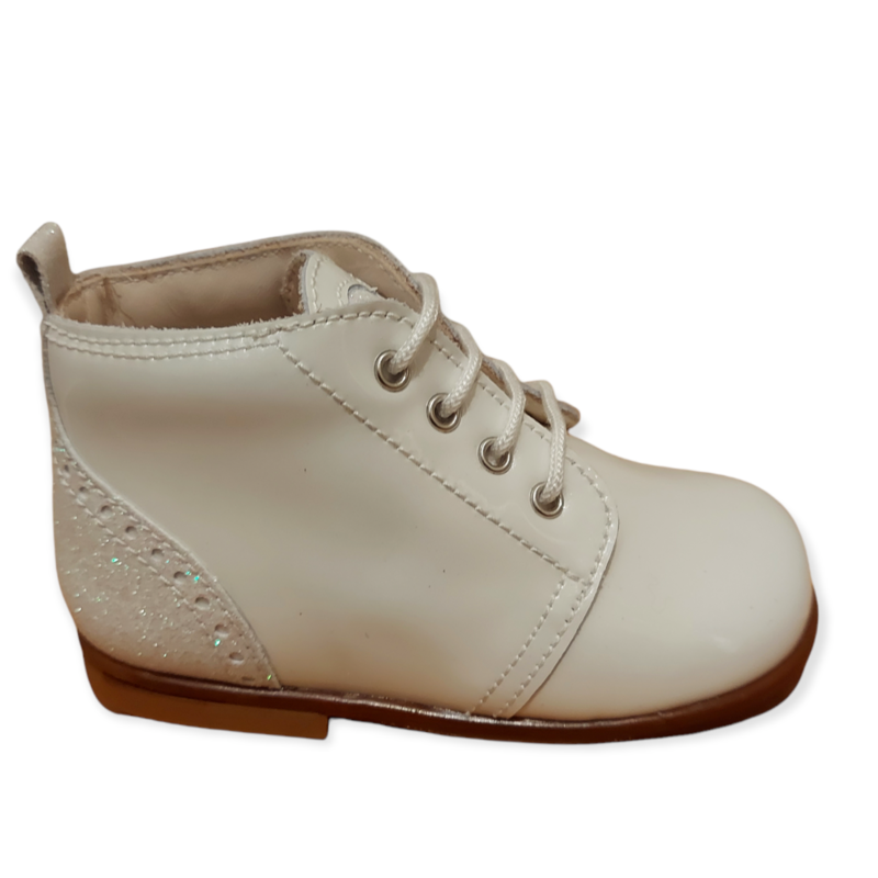 22403-B veterschoen hartje wit pearl
