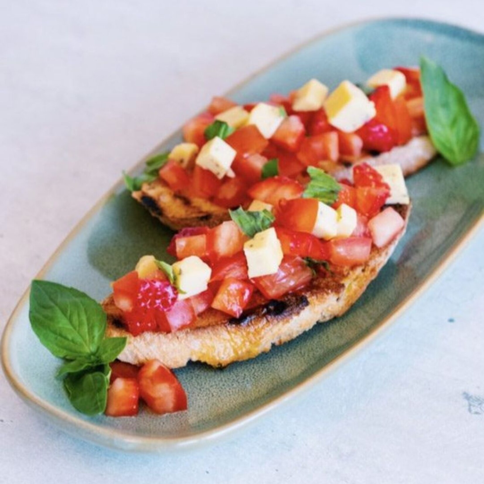 MAX&BIEN MAX&BIEN Tomato & Olive Vegan Cheese