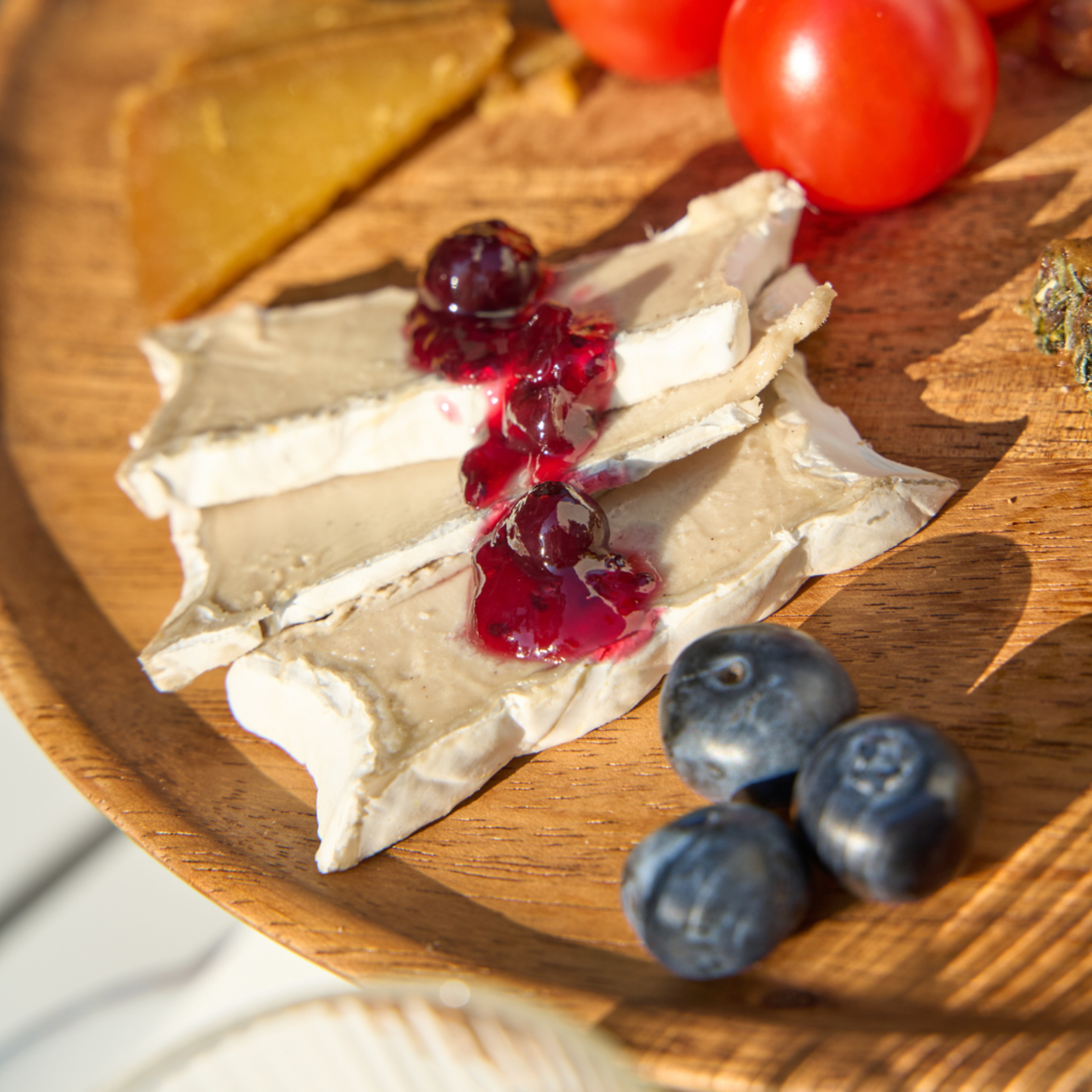 Veggie Garden  Café Vegan High Cheese October