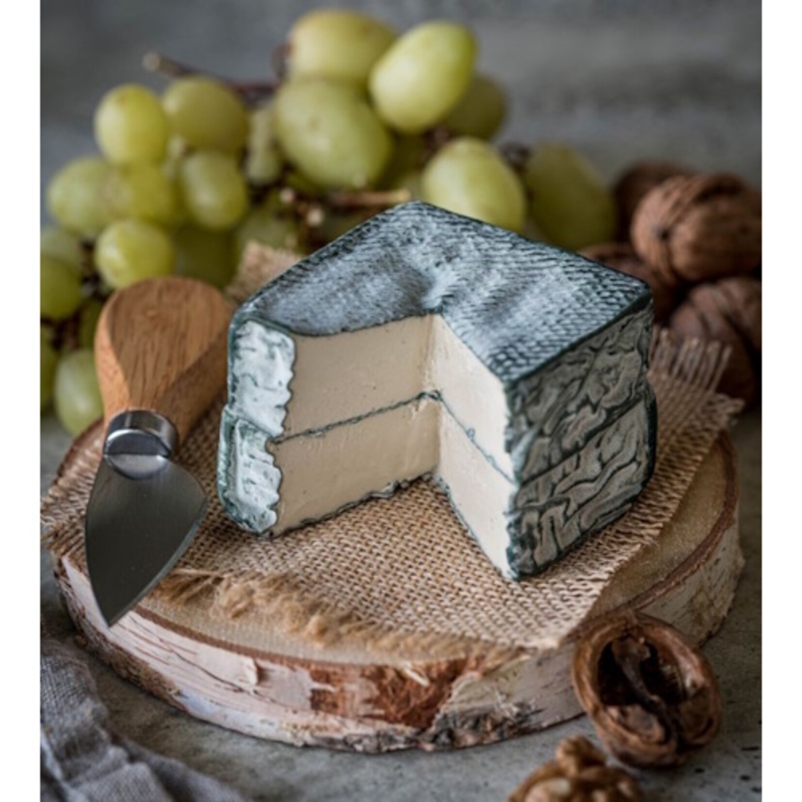 MAISON BOUCAN MAISON BOUCAN (Bio) Vegan Pebeyec Milde blauwe/geitenkaas (180g)