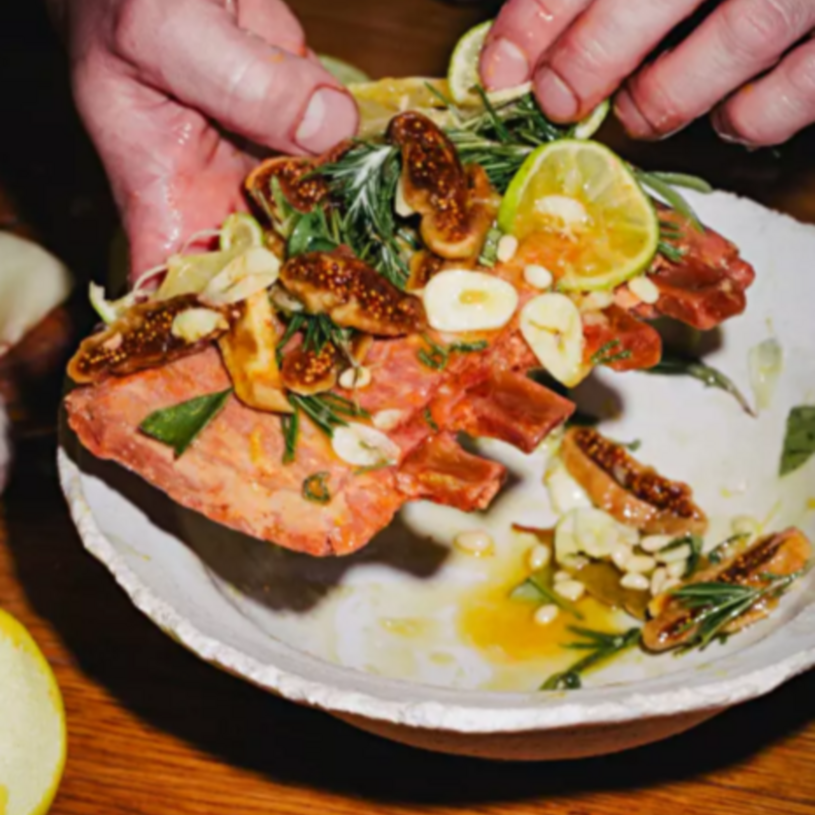 JUICY MARBLES [V] Plant-Based Baby Ribs