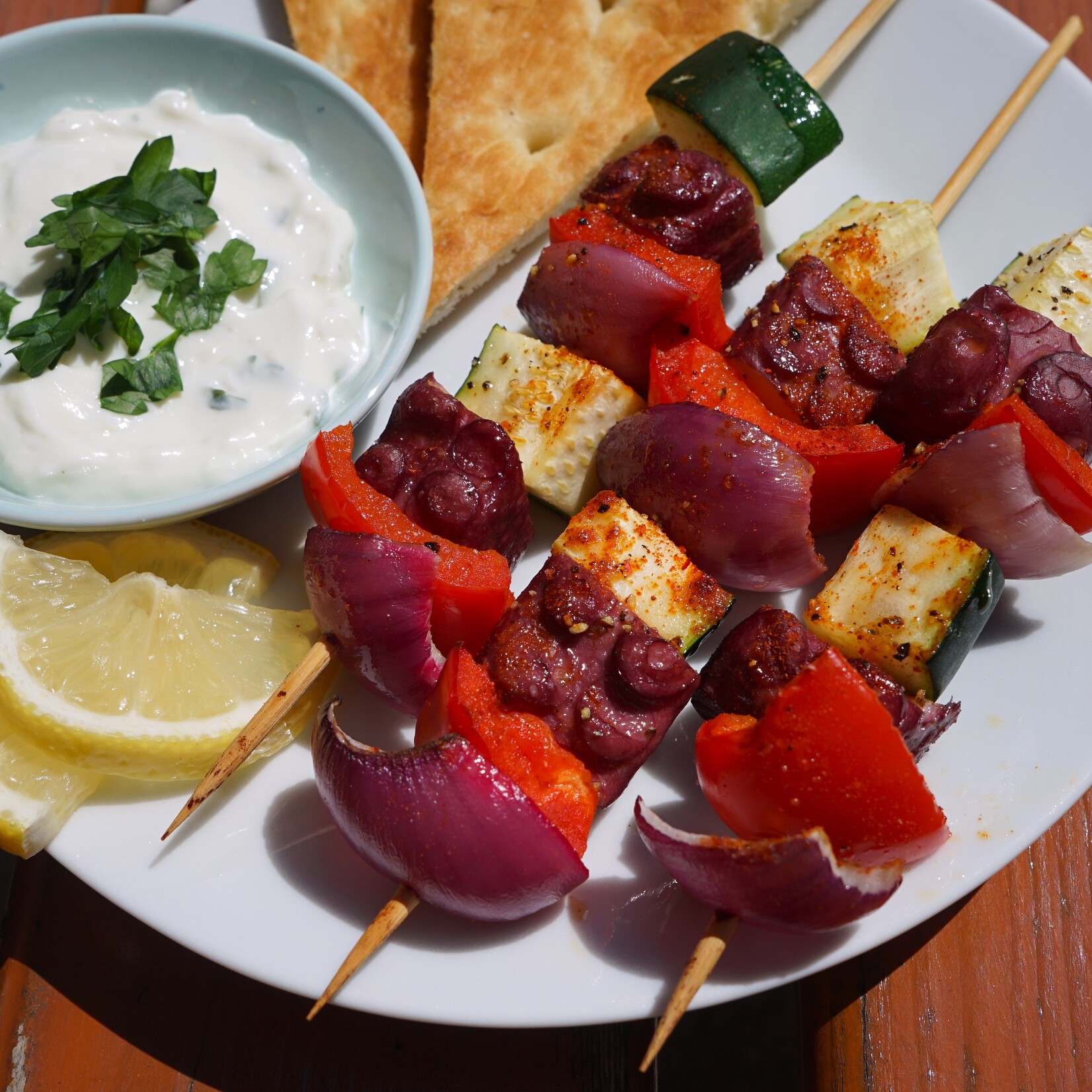 Revo Foods [V]  THE KRAKEN – Vegan Octopus