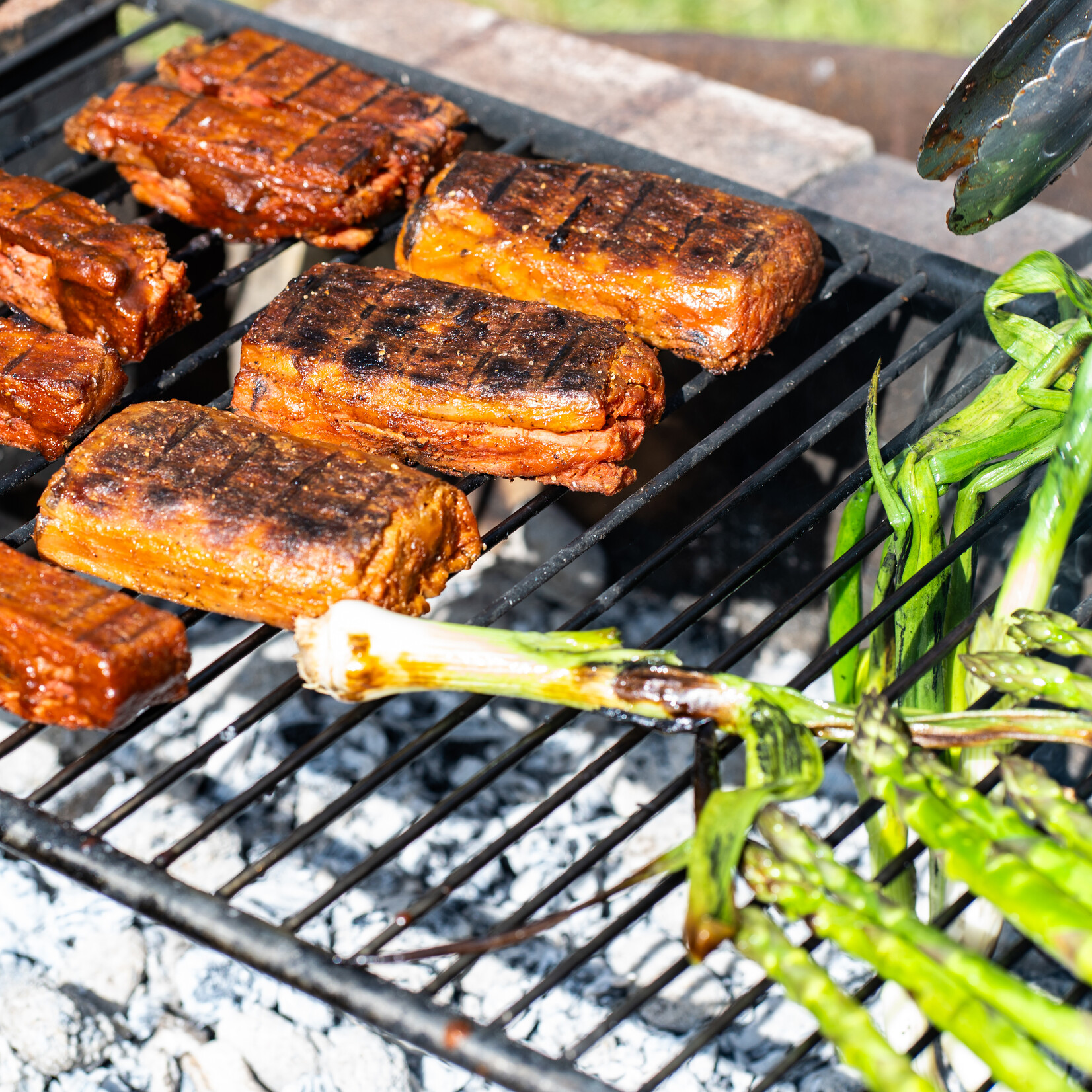 JUICY MARBLES JUICY MARBLES Vegan Meaty Meat Like Pork