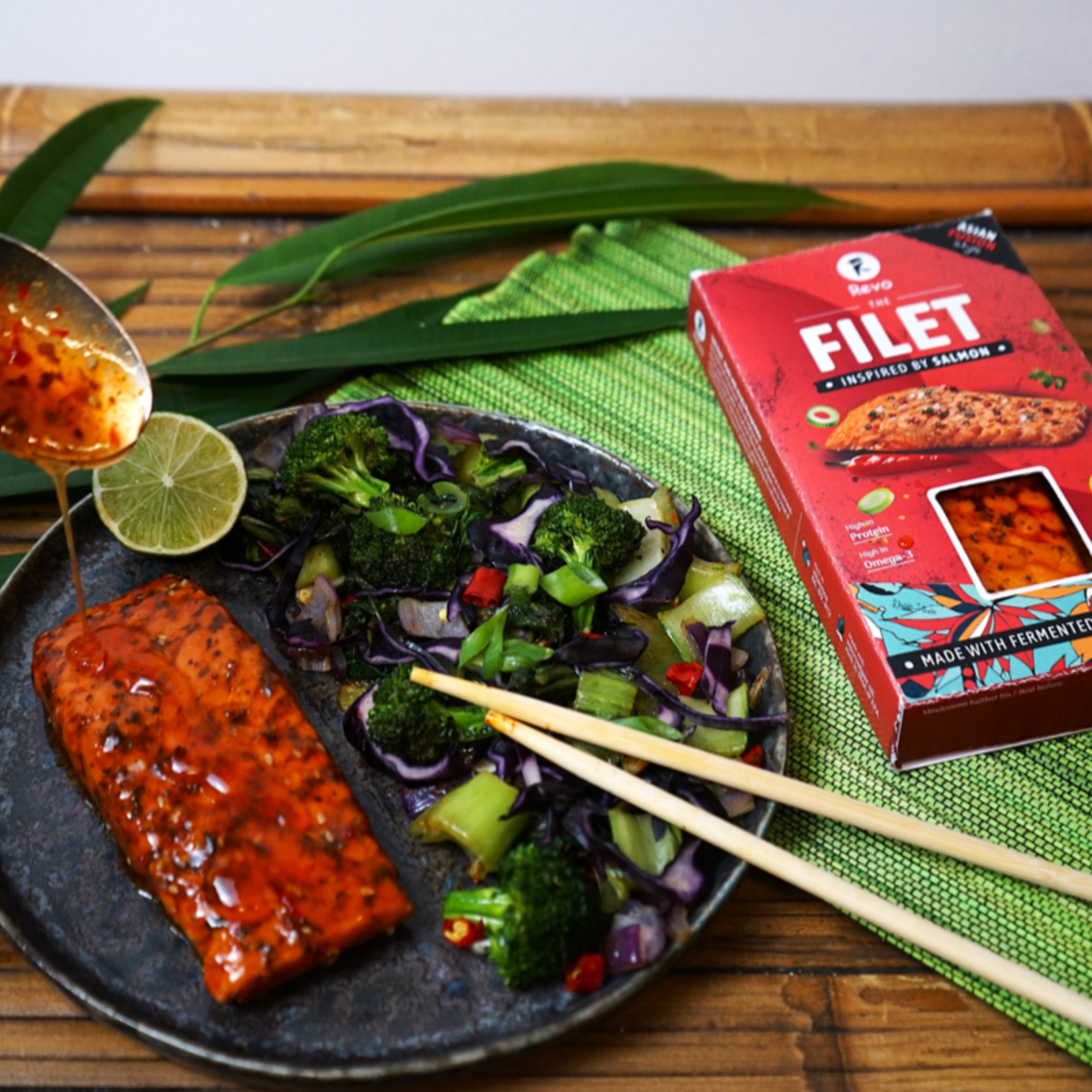 Revo Foods [V] Vegan Chicken Breast - El Pollo Asian