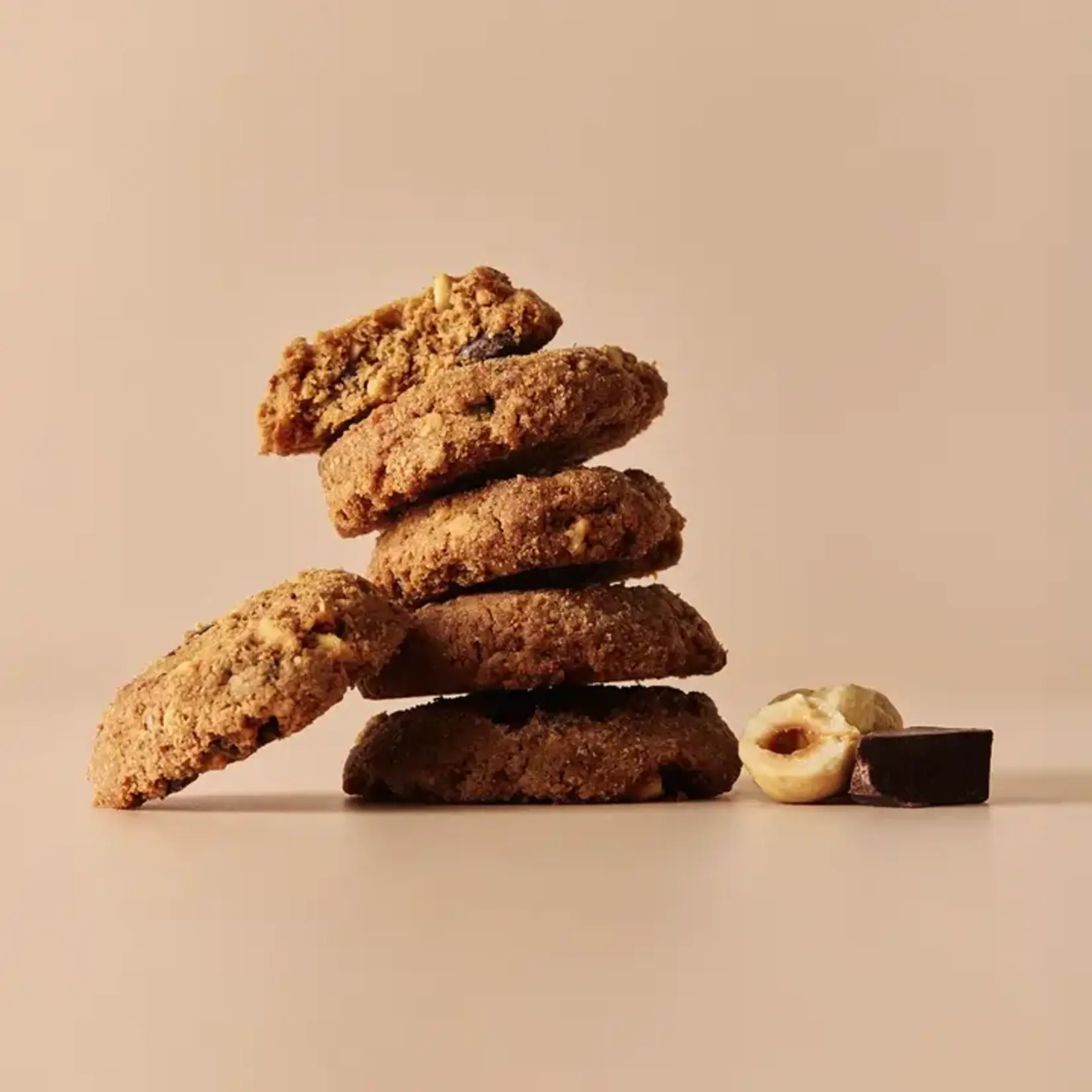 Rhythm 108 [V] Hazelnut Chocolate Chip Biscuit