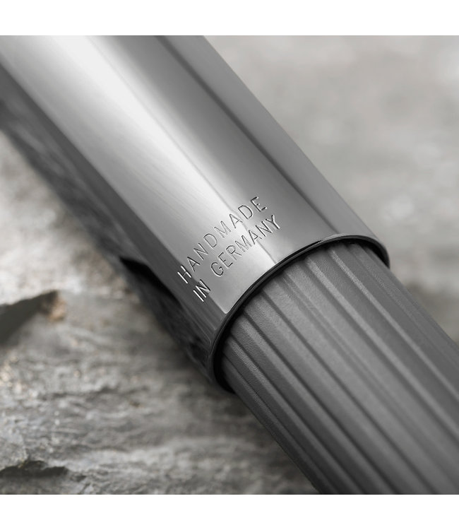 Graf von Faber Castell Tamitio Stone Grey Roller