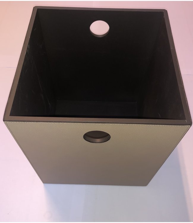 Pinetti Pinetti papiermand Liverpool gekorreld leder