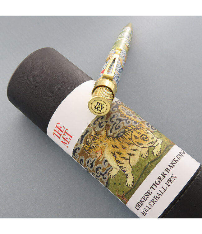 Retro 51 Tornado Metropolitan Chinese Tiger Rank Badge