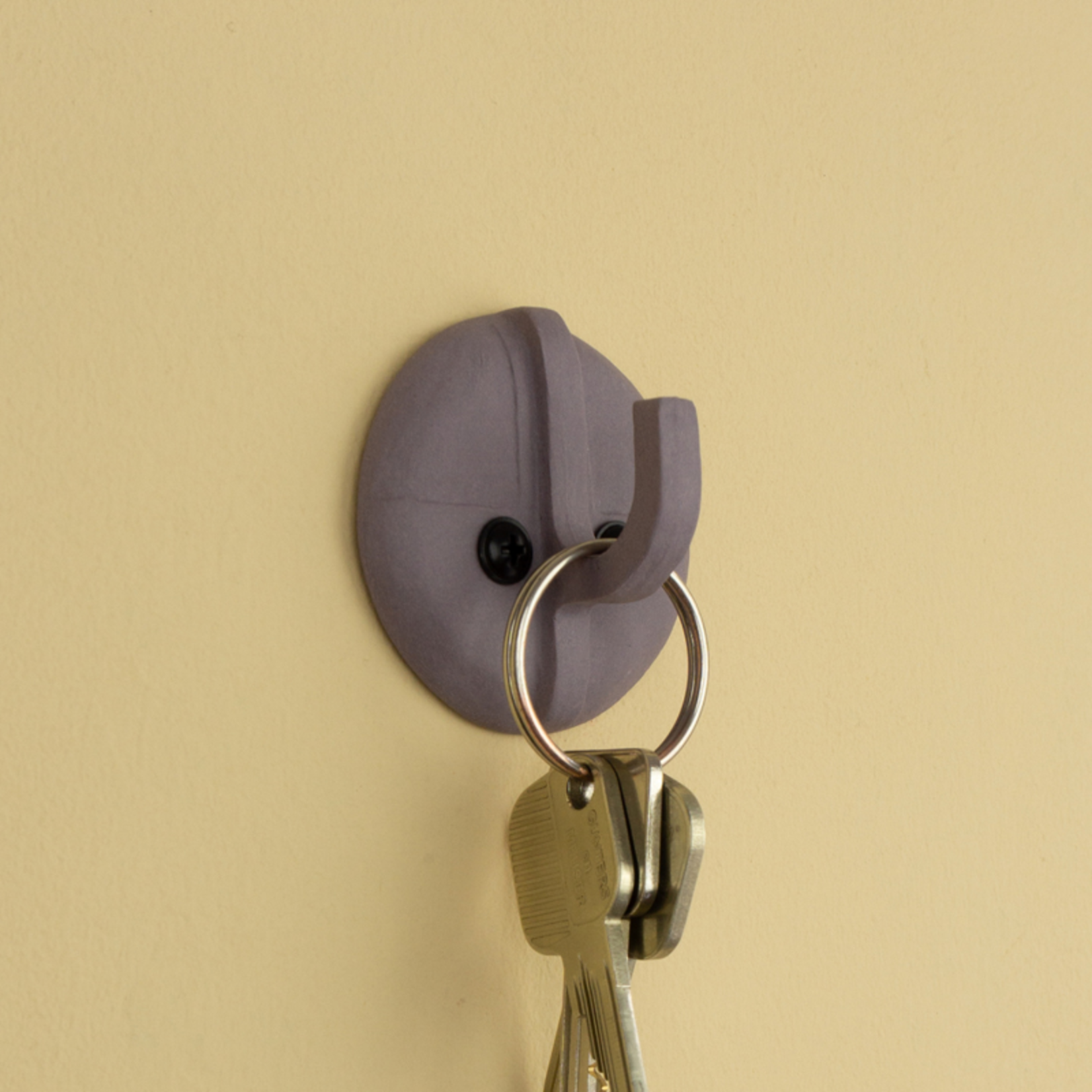 studio daphne zuilhof studio daphne zuilhof - nosy wall hook aubergine