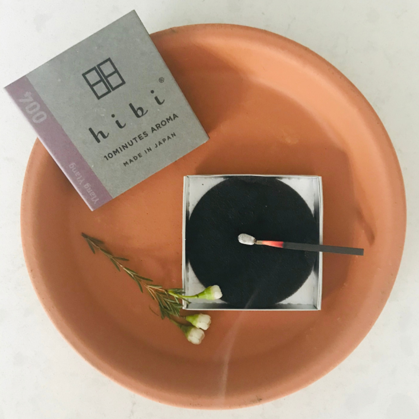 hibi hibi 10 minutes aroma - ylang ylang