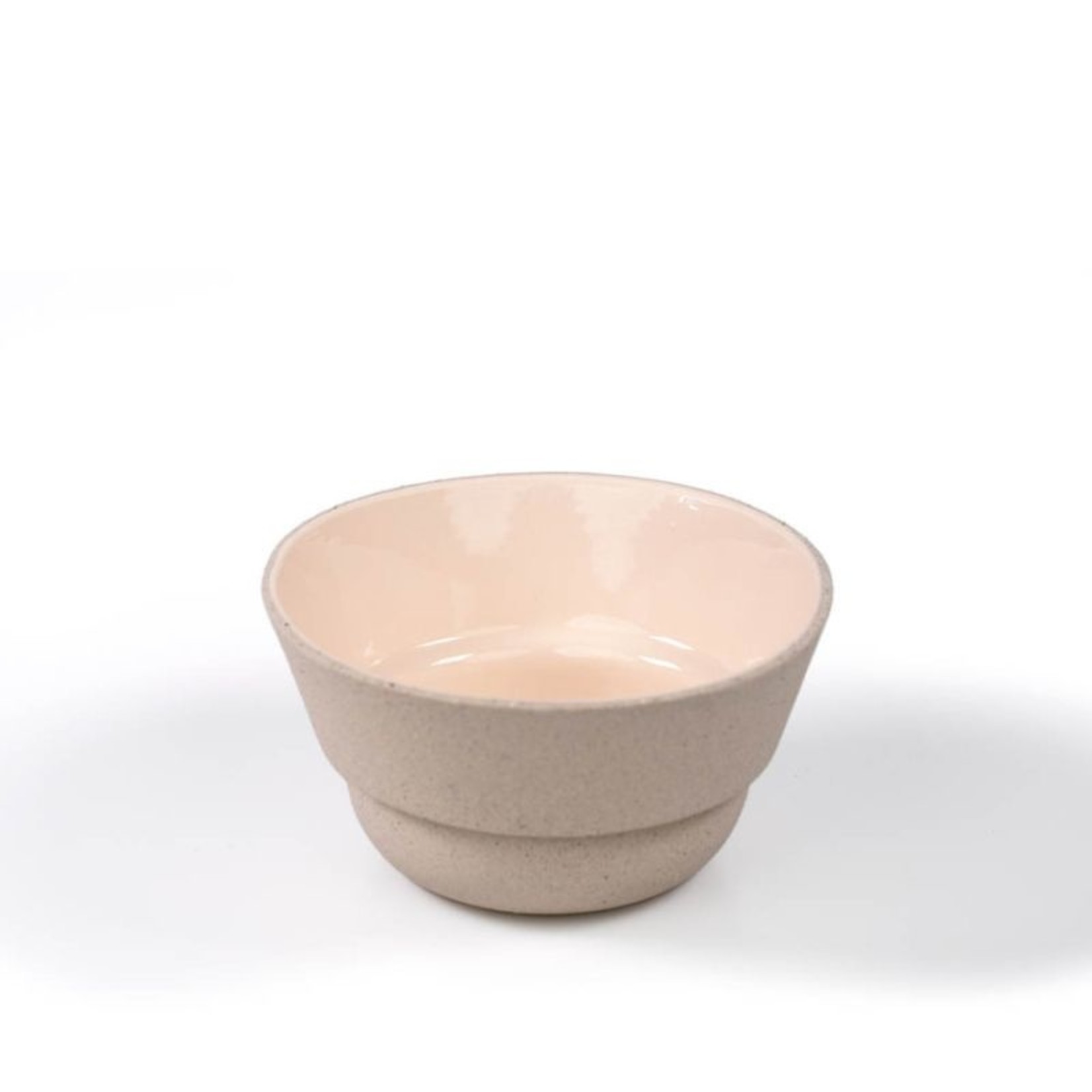 form keramiek form  - bowl roos  - limited edition sand