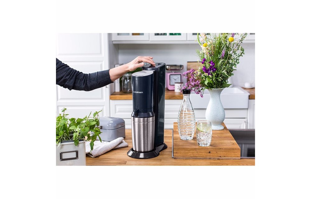 SodaStream Crystal Megapack Black + 2 karaffen en 60L CO2 cilinder