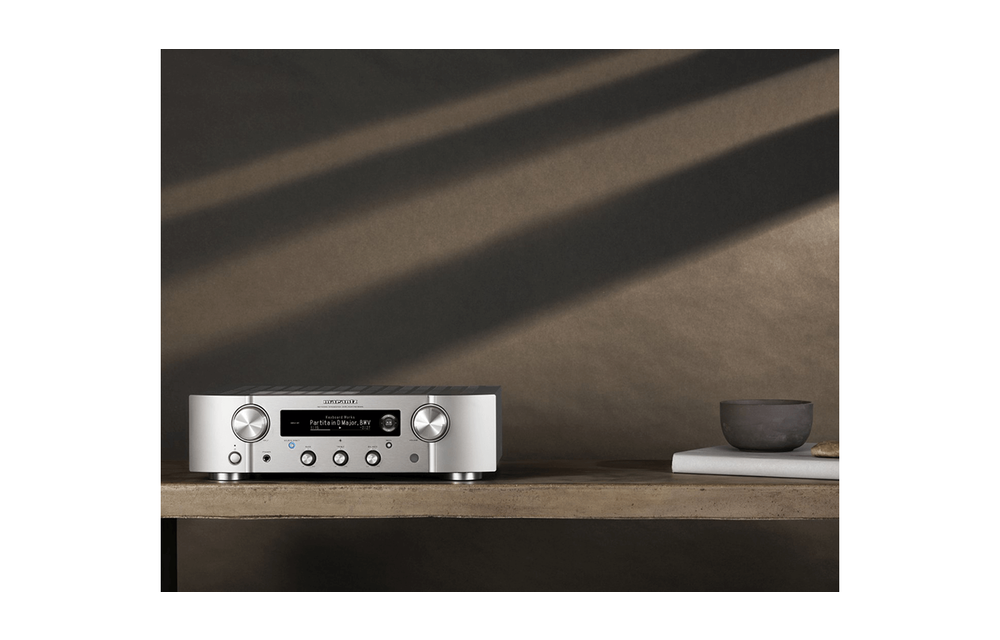 Marantz PM7000N Zilver/Grijs - Versterker