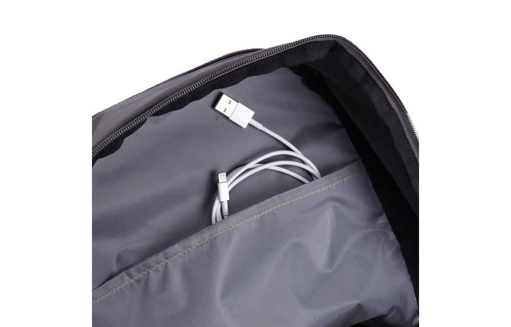 Case Logic Jaunt Rood - Laptoptas