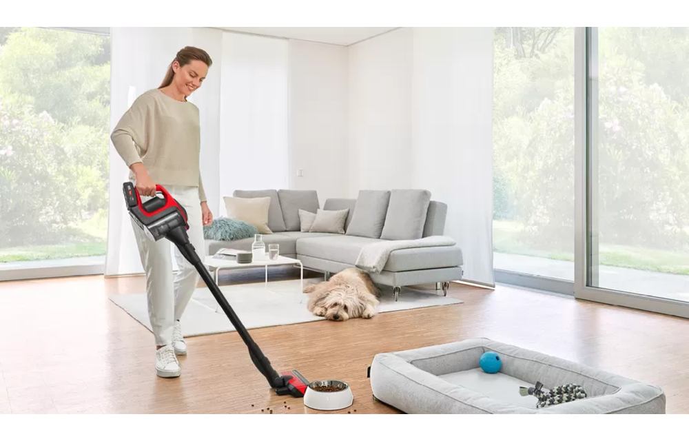 Bosch Unlimited 8 ProAnimal BBS8214PET Steelstofzuiger