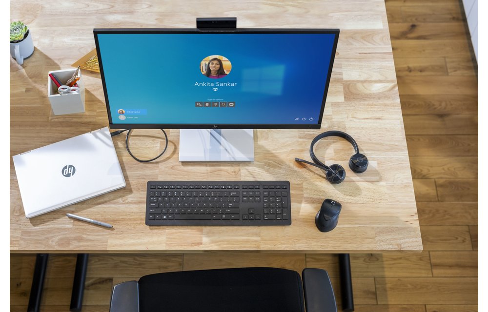 HP E27D - Monitor