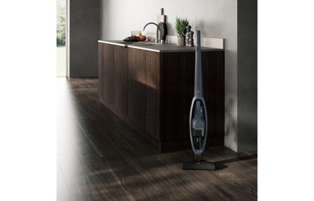 AEG Clean 3000 AS31CB18DB - Steelstofzuiger