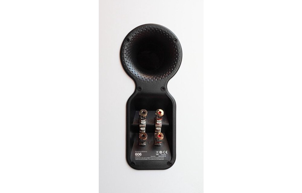 Bowers & Wilkins 606 Speaker (Wit) - Boekenplank speaker