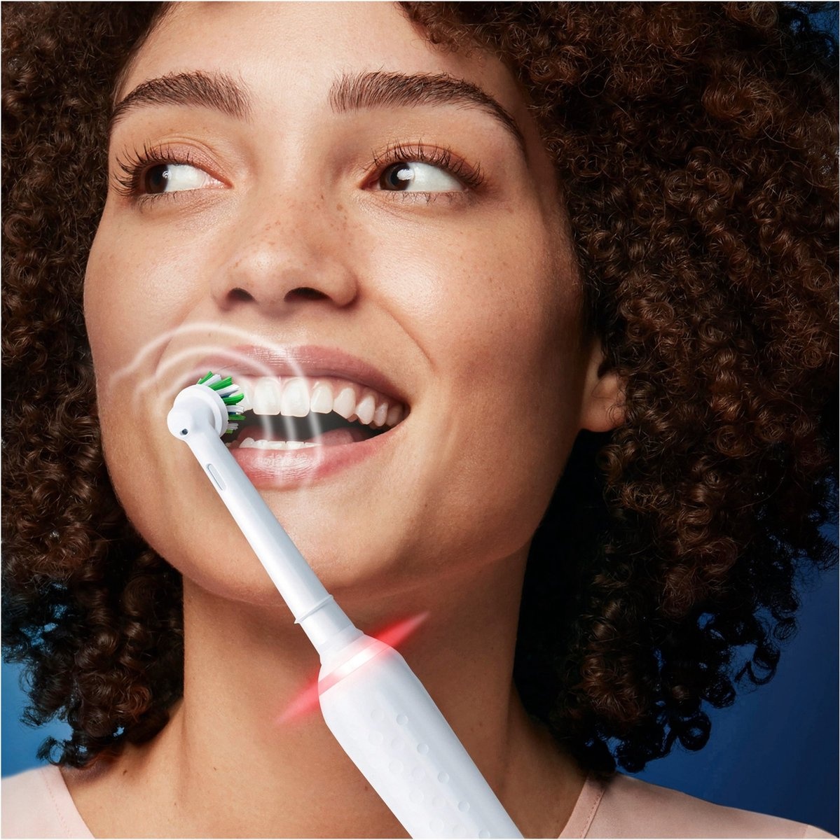 Oral-B Pro 3 3300 Sensitive Clean Wit - Elektrische tandenborstel