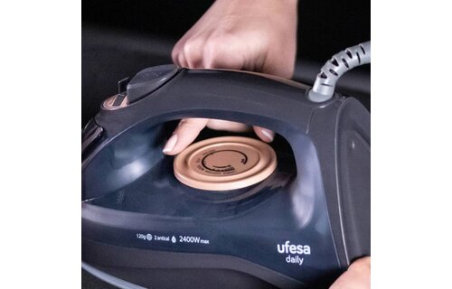 Ufesa PV1100C Daily - Stoomstrijkijzer
