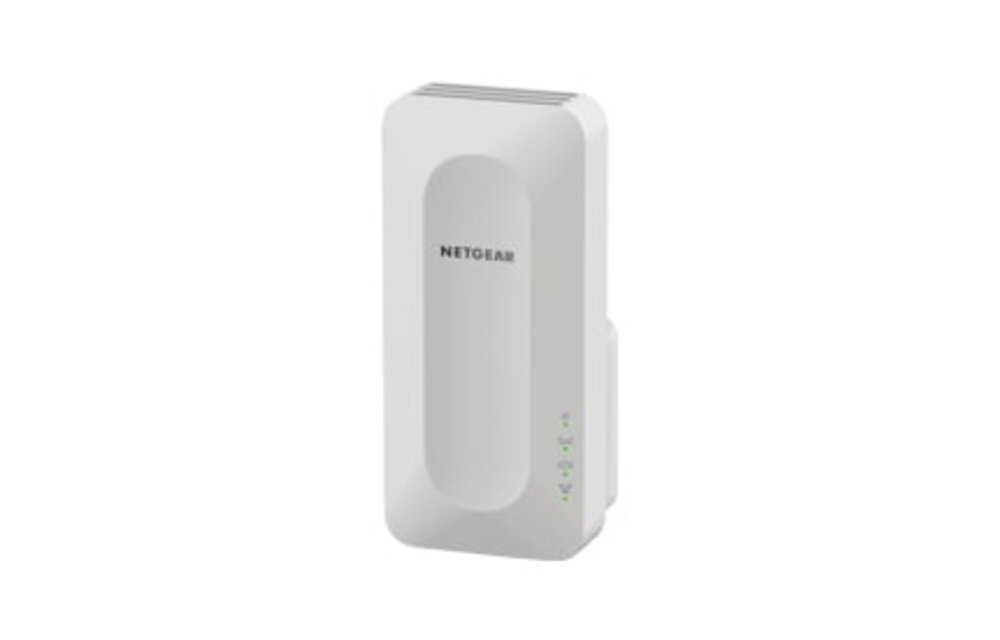Netgear 4-Stream WiFi 6 Mesh Range Extender (EAX15) - Router