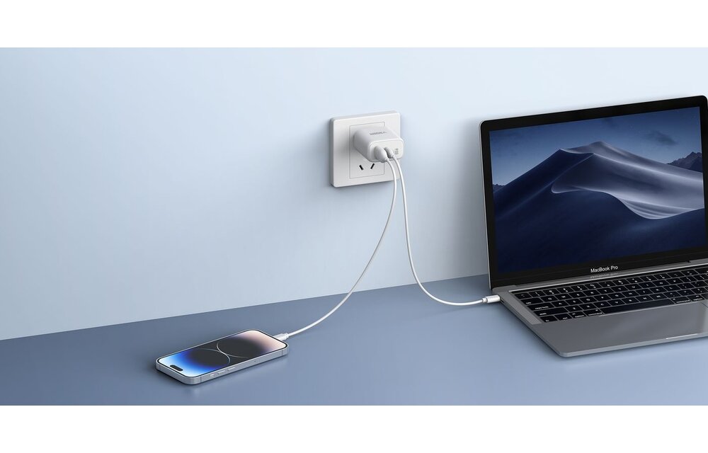 Veger snellader 65 Watt 2x USB Poort + USB-C Kabel 1,5m Nylon Wit