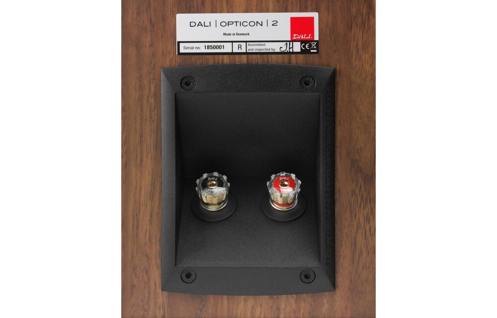 Dali Opticon 2 Bruin  - Boekenplank speaker