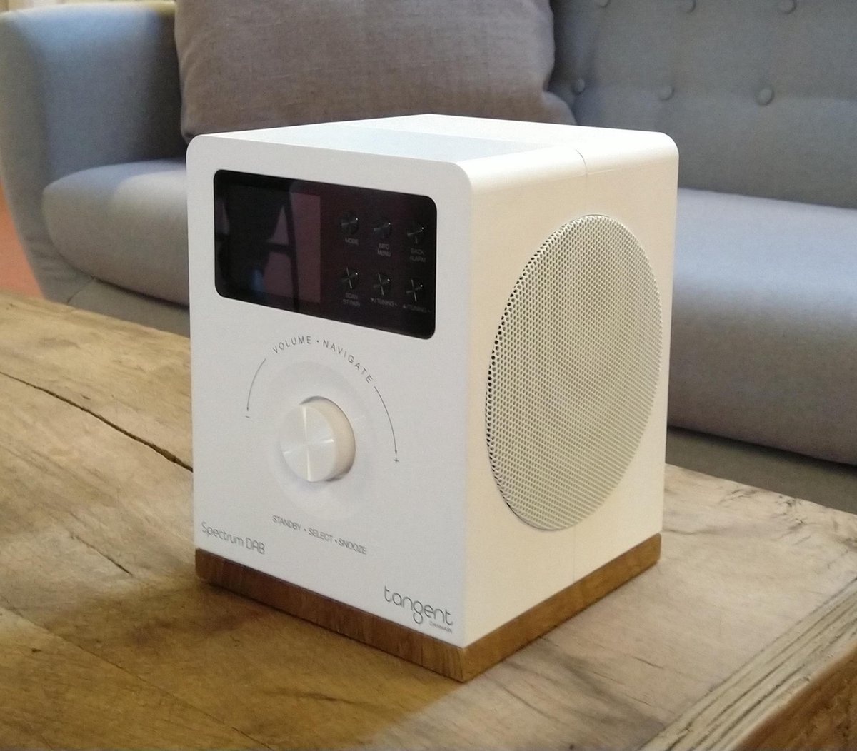 Tangent Spectrum Wit - Radio