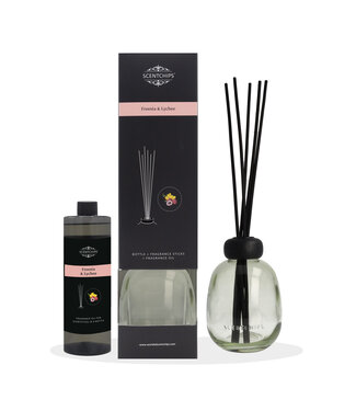 Scentchips® Gift set Reed diffuser Freesia & Lychee with green bottle