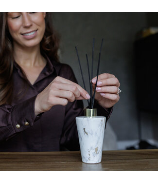 Scentchips® Reed diffuser set Cone Marble Goji & Amber - 200ml