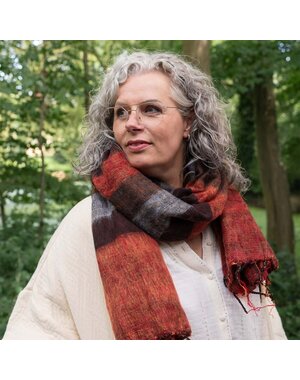 Sjaal met Verhaal Sjaal oranjebruin taupe