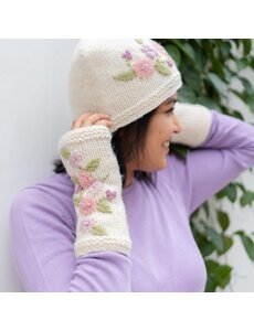 Sjaal met Verhaal Muts Flowers crème