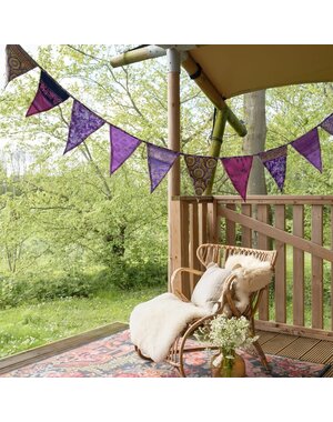 Sjaal met Verhaal Sarislinger Vlag Large Paarstinten