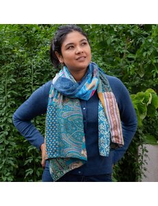 Sjaal met Verhaal Sarisjaal Patchwork Turquoisetinten