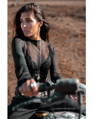 MOOST Wanted Lina Body zwart