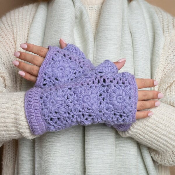Sjaal met Verhaal Handwarmers Granny square Lila | Sjaal met Verhaal
