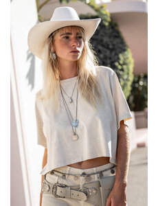 MOOST Wanted Boxy T-shirt Quinn - Washed Beige