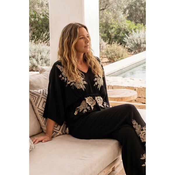 Ibzmode Top Emilia Rosas Black | IBZmode