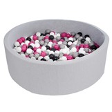 Ballenbak 125 cm met 600 ballen zwart, wit, paars & grijs