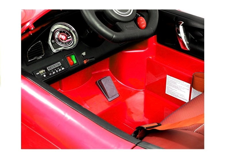 Elektrische kinderauto carbrio met dak 12V 2,4 Ghz