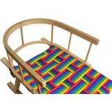 Houten sleden met een rugleuning en een geweven zitting