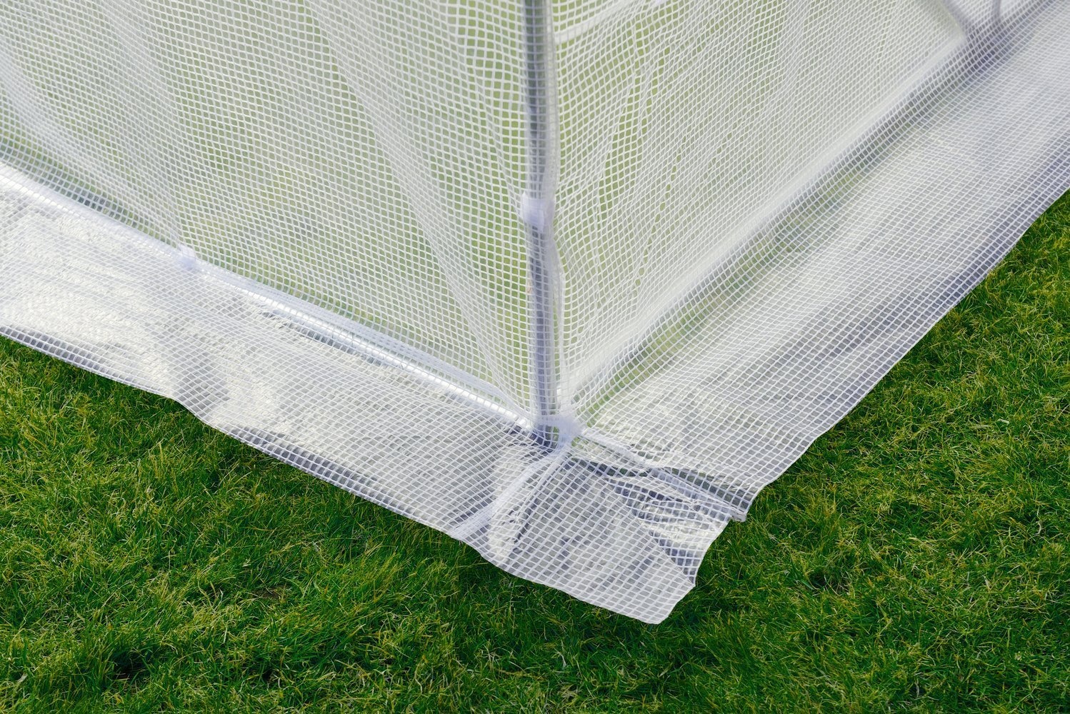 Tuinkas 4,5x2x2 meter - wit -  met 6 klamboe ramen - 9m2