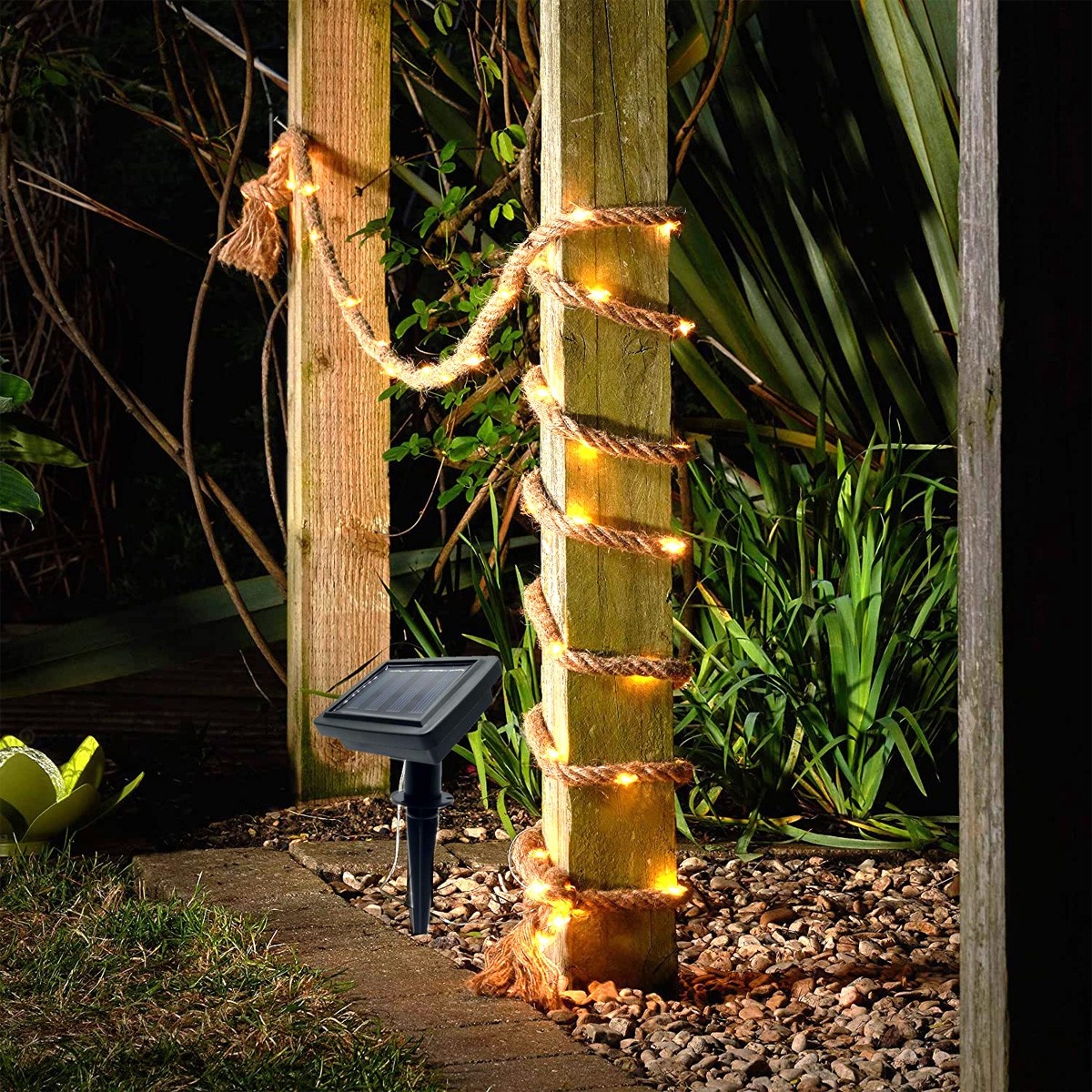 LED verlicht Jutte touw - 100 LED's - 8 meter - Solarlamp