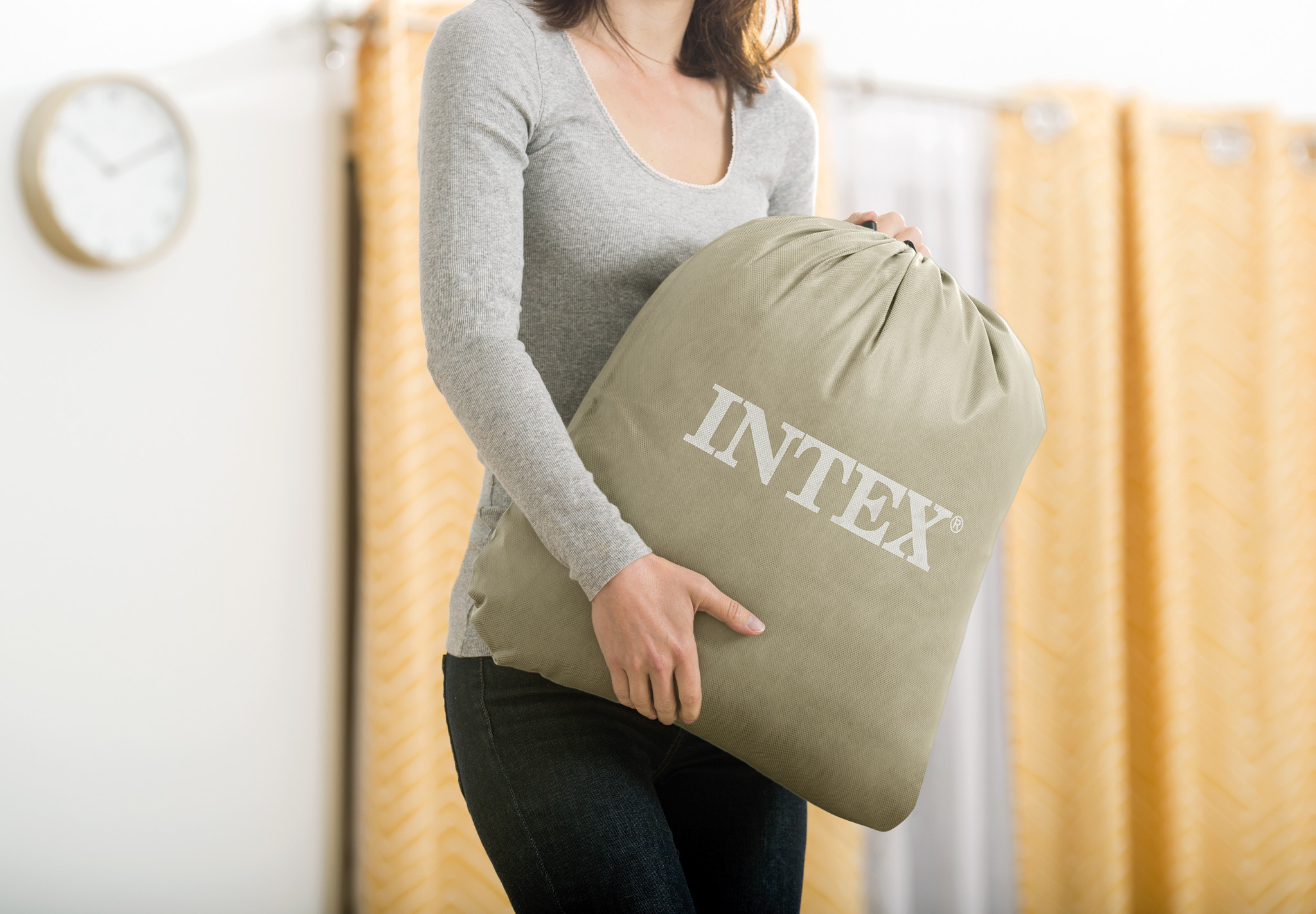 Kinder luchtbed 168x107x25 cm - Intex opblaas matras voor peuters - met handpomp