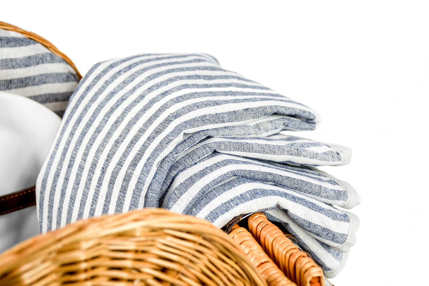Picknickmand rond met 2-persoons servies + deken – Handgemaakt